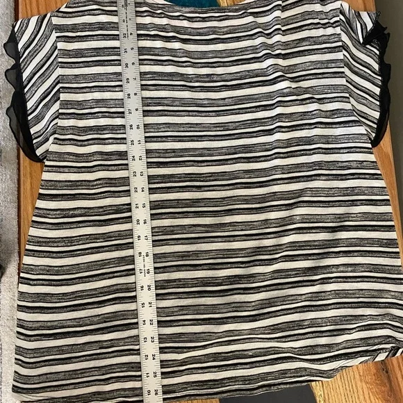 FGD Striped Black and White Women's Top - Picture 8 of 11